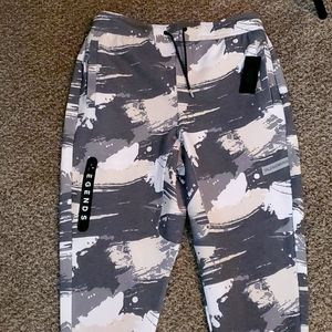 LEGENDS Hawthorne Tech Joggers NWT
